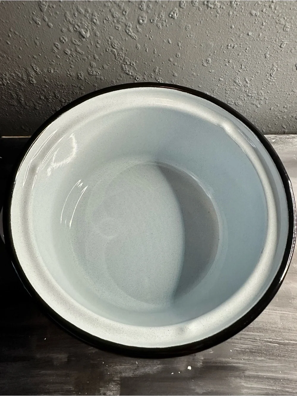 Vintage light blue enamel pot with lid roses print